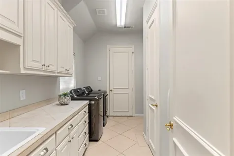 7510 Covewood Drive Garland TX 75044