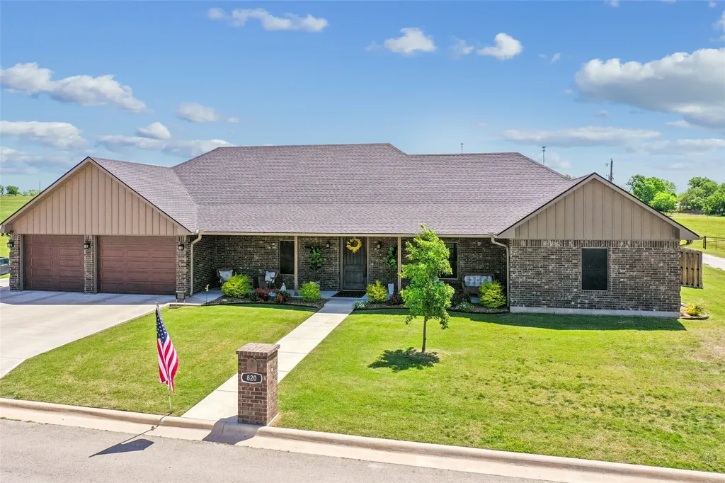 820 Fleitman Drive Muenster TX 76252