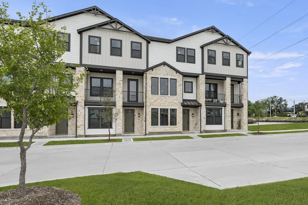 1041 Concan Drive Plano TX 75075