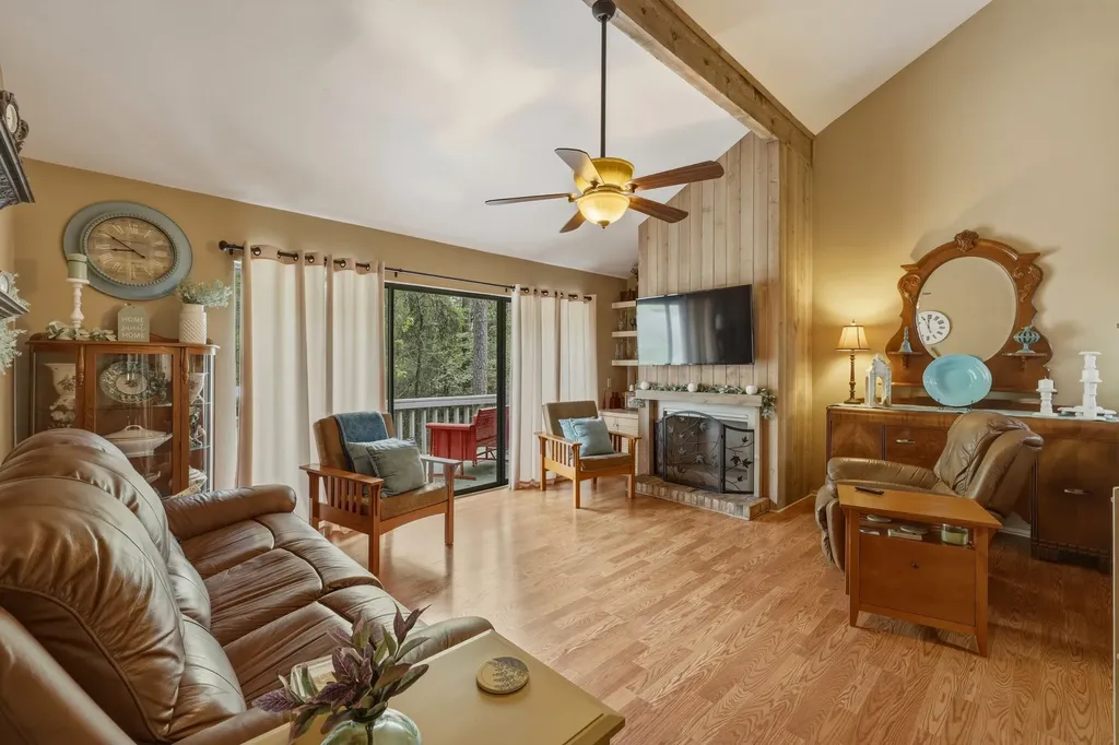 178 Holly Hill Circle Holly Lake Ranch TX 75765