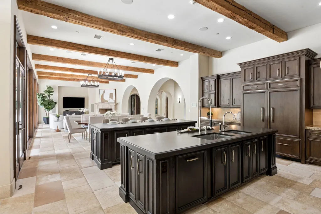 690 S Peytonville Avenue Southlake TX 76092