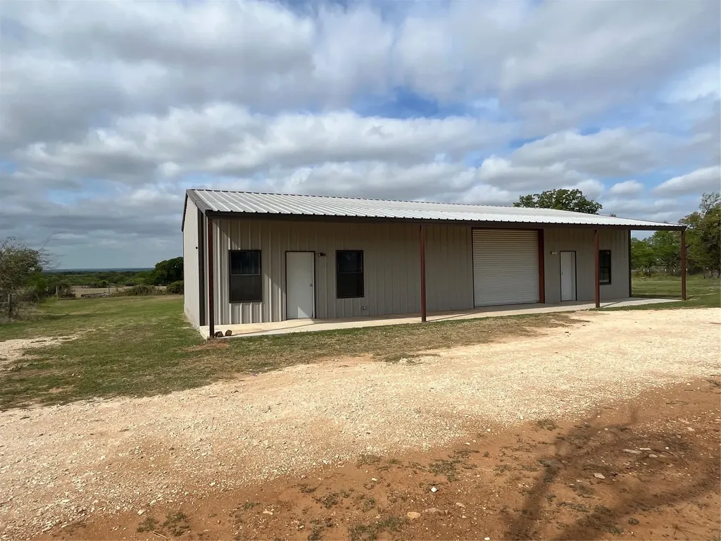 2190 W Fm 574 Road W Mullin TX 76864