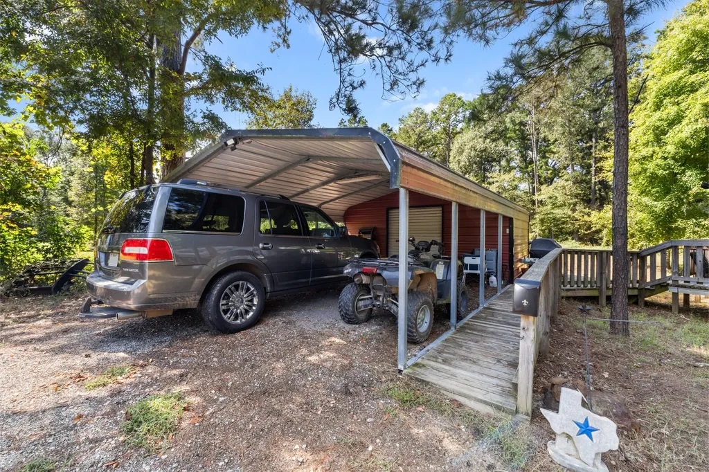 905 County Road 4914 Ben Wheeler TX 75754