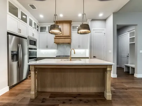 4585 Cascades Boulevard Tyler TX 75709