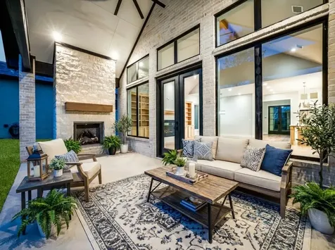 4585 Cascades Boulevard Tyler TX 75709