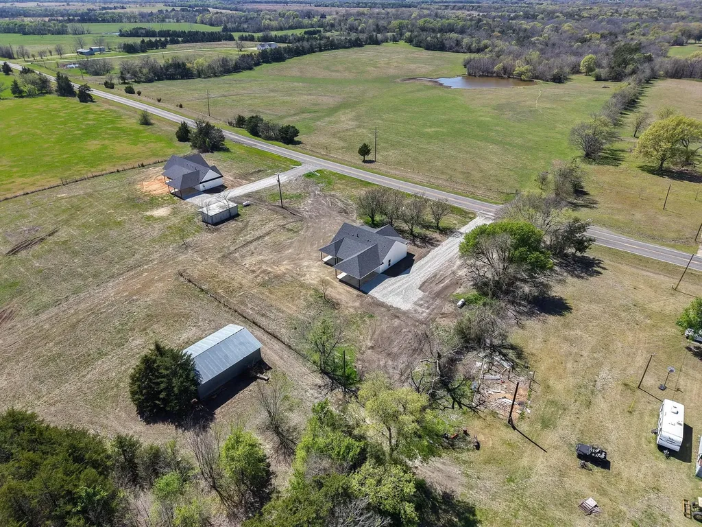 14419 Fm 1396 E Windom TX 75492