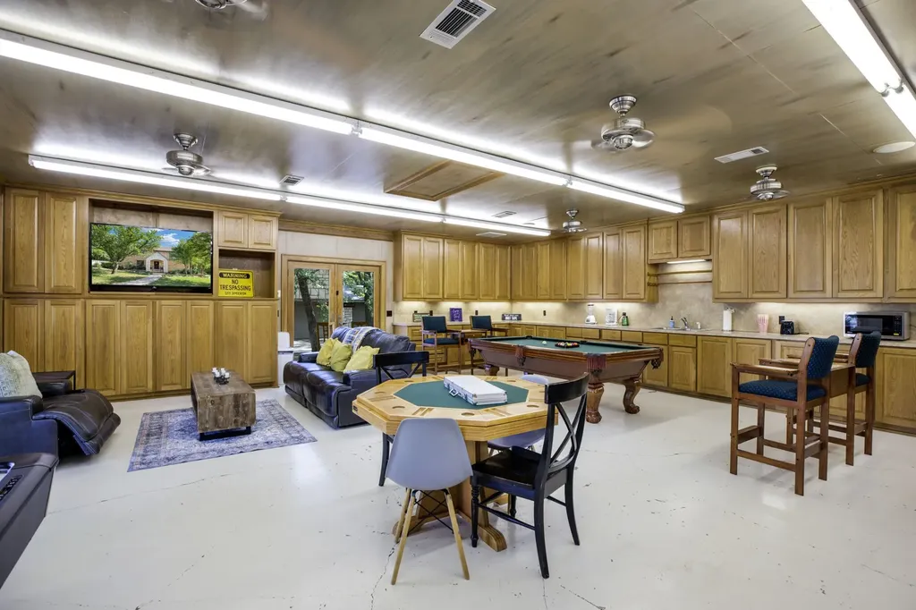 2243 Wood Hollow Road Denton TX 76208