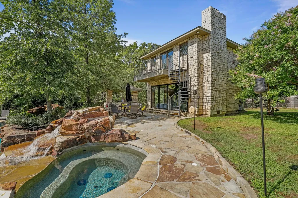 2243 Wood Hollow Road Denton TX 76208