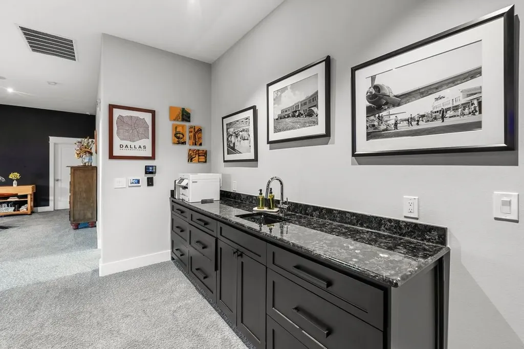 14636 Southern Pines Drive Farmers Branch TX 75234