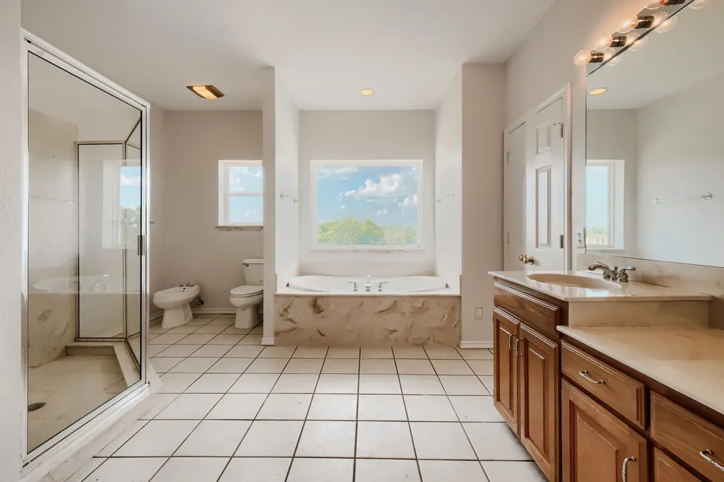 2508 Colt Lane Crowley TX 76036