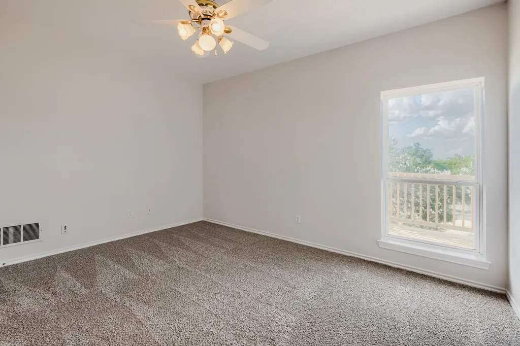 2508 Colt Lane Crowley TX 76036