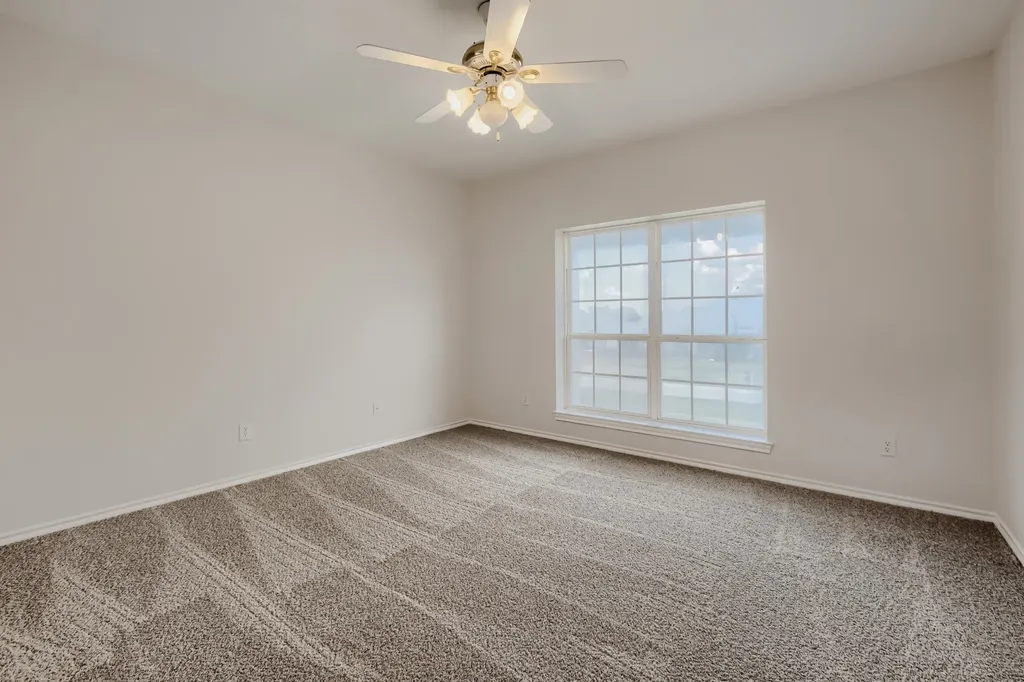 2508 Colt Lane Crowley TX 76036