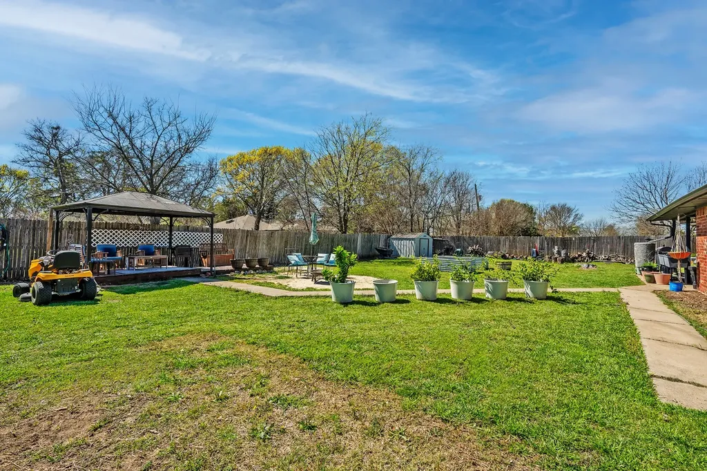 105 Cedar Ridge Lowry Crossing TX 75069