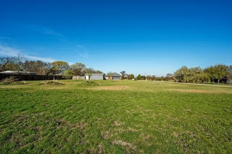 105 Cedar Ridge Lowry Crossing TX 75069