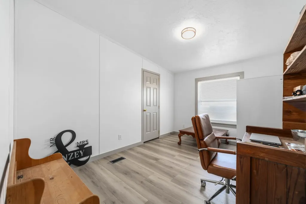 2651 Fm 67 Covington TX 76636