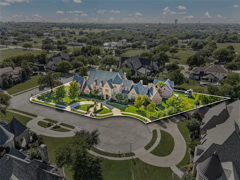 Colleyville TX, 6900 Rockingham Court
