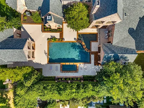 6900 Rockingham Court Colleyville TX 76034
