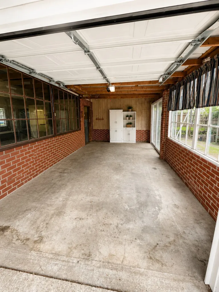 1800 Louisiana Marshall TX 75672
