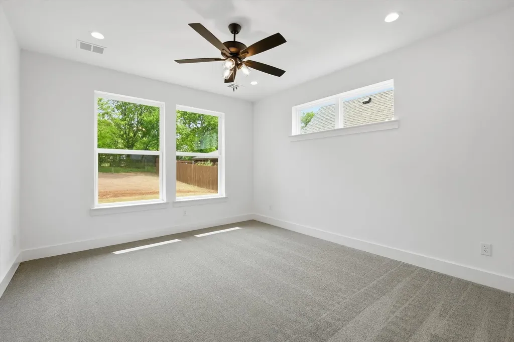 216 Village Way Argyle TX 76226