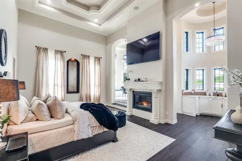 2621 Whispering Oaks Cove Cedar Hill TX 75104