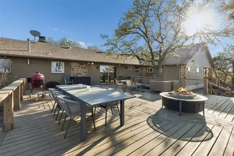 100 Swisher Road Shady Shores TX 76208