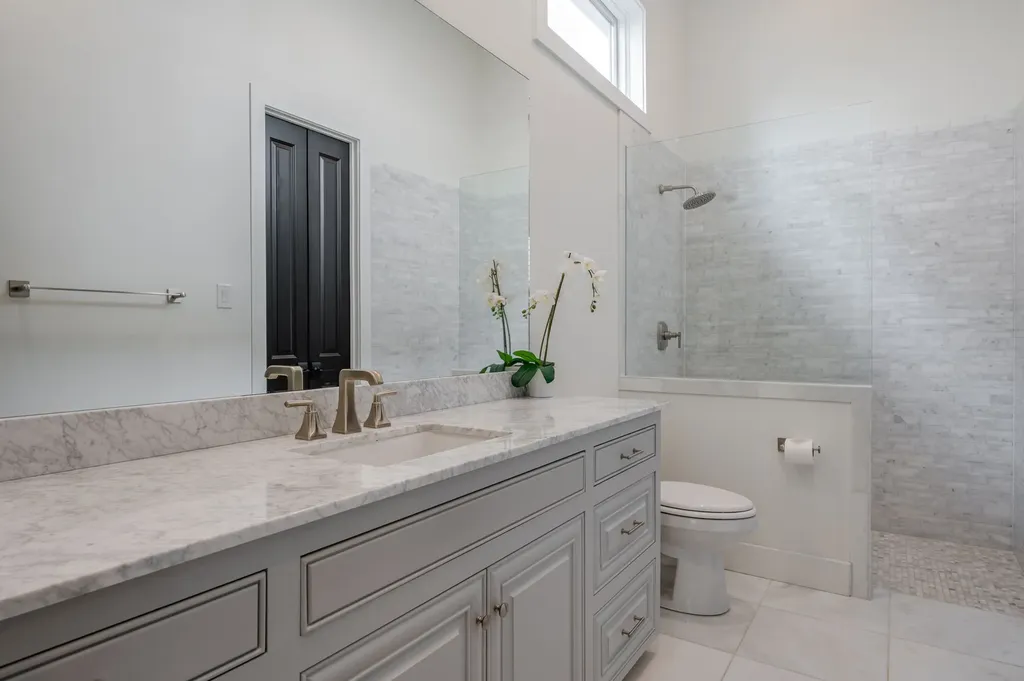 4636 Stanford Avenue Dallas TX 75209
