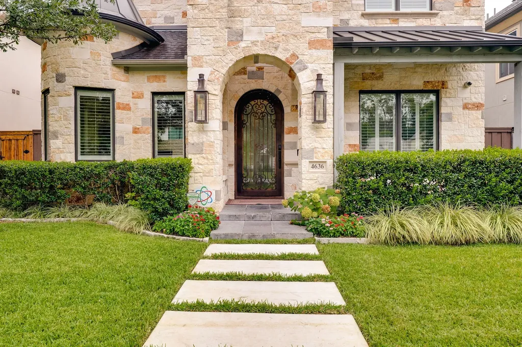 4636 Stanford Avenue Dallas TX 75209