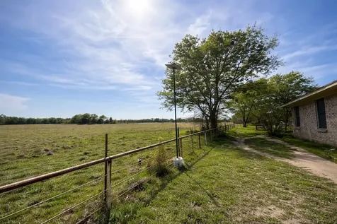13671 County Road 2143 Kemp TX 75143