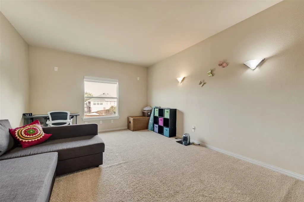 5736 New Castle Drive Richardson TX 75082