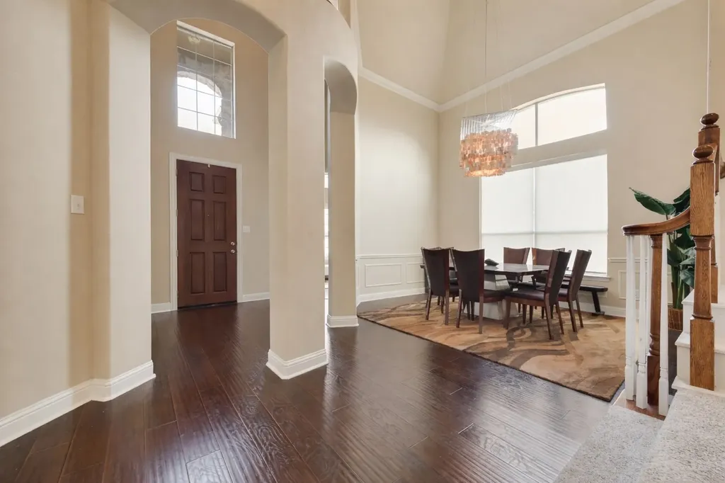 5736 New Castle Drive Richardson TX 75082