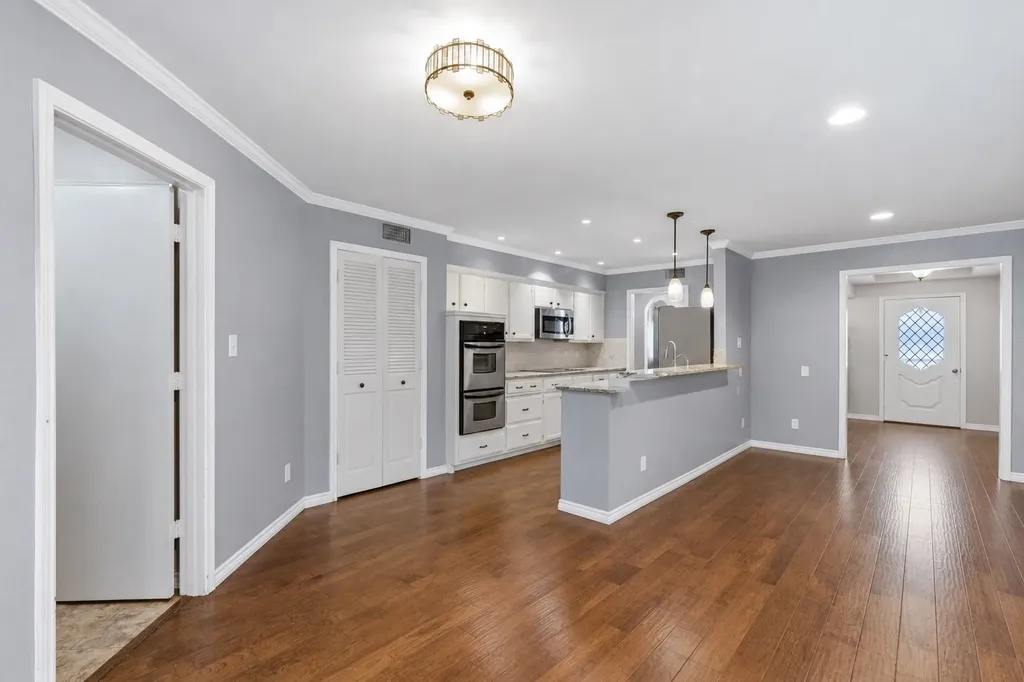 12316 Coolmeadow Lane Dallas TX 75218