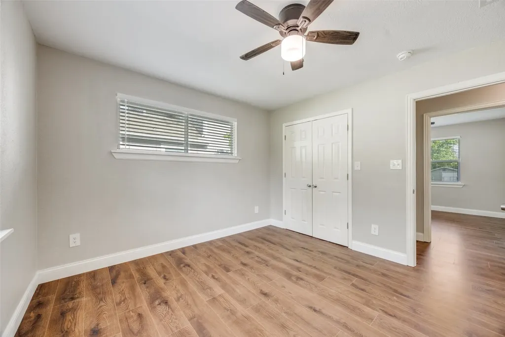 100 W Hull Street Denison TX 75021