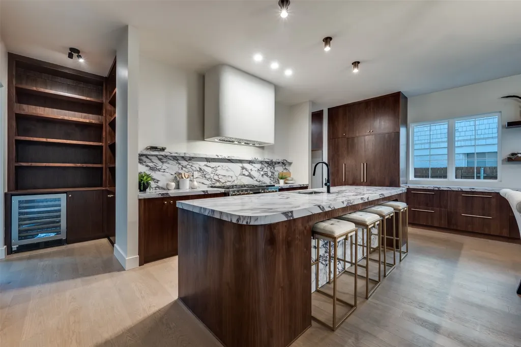 3737 Dunhaven Road Dallas TX 75220