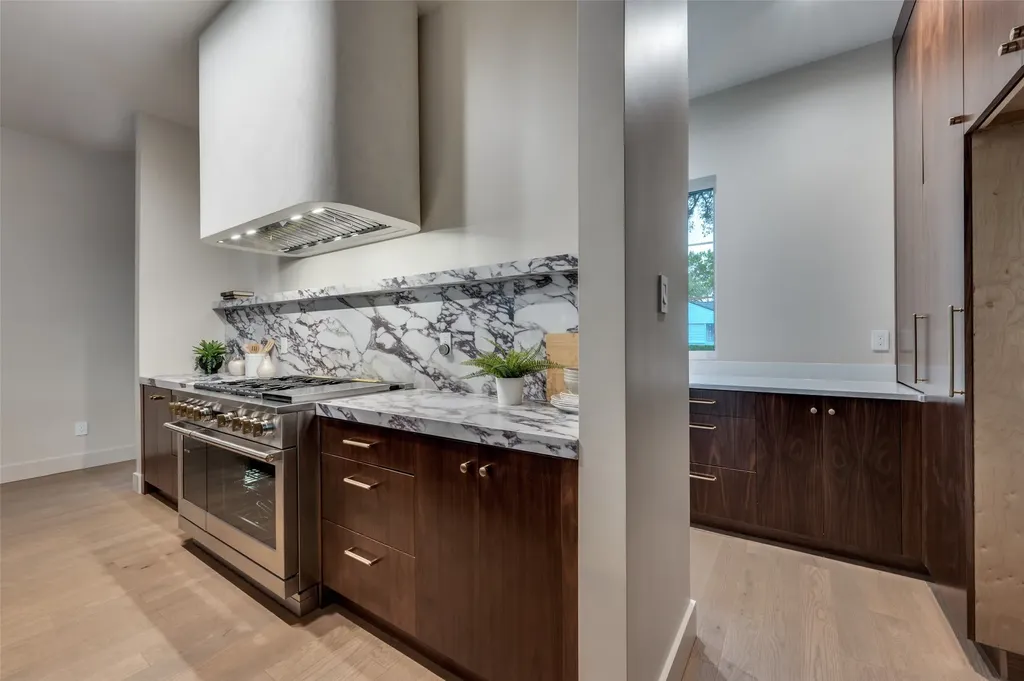 3737 Dunhaven Road Dallas TX 75220
