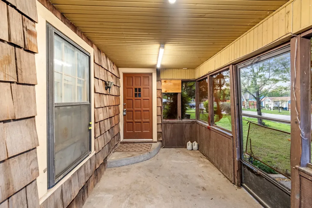 2617 Loraine Street Fort Worth TX 76106