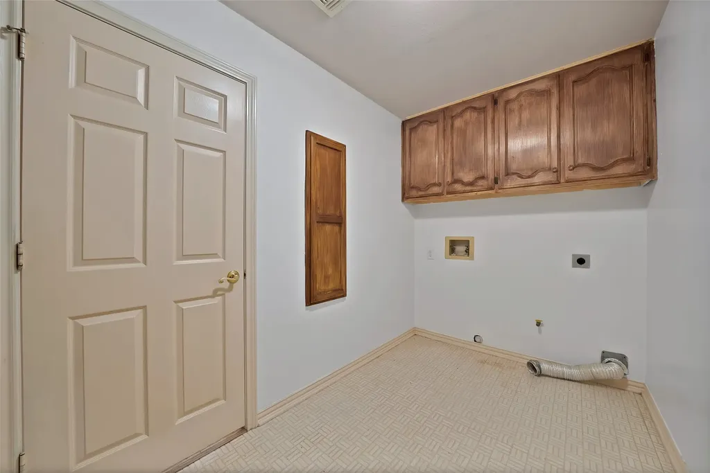 2930 Woodland Hills Drive Grapevine TX 76051