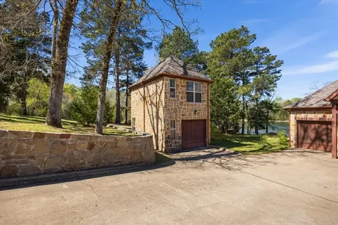2861 J Cupit Court Tyler TX 75709
