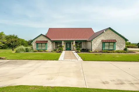 501 County Road 103 Comanche TX 76442