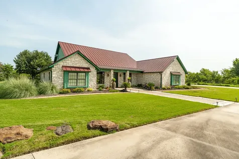 501 County Road 103 Comanche TX 76442