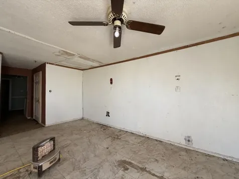 1112 County Road Y Plainview TX 79072