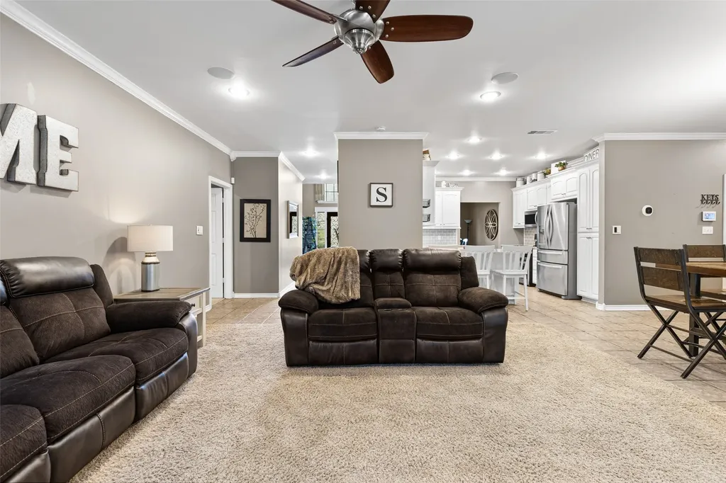 210 Whistler Hallsville TX 75650