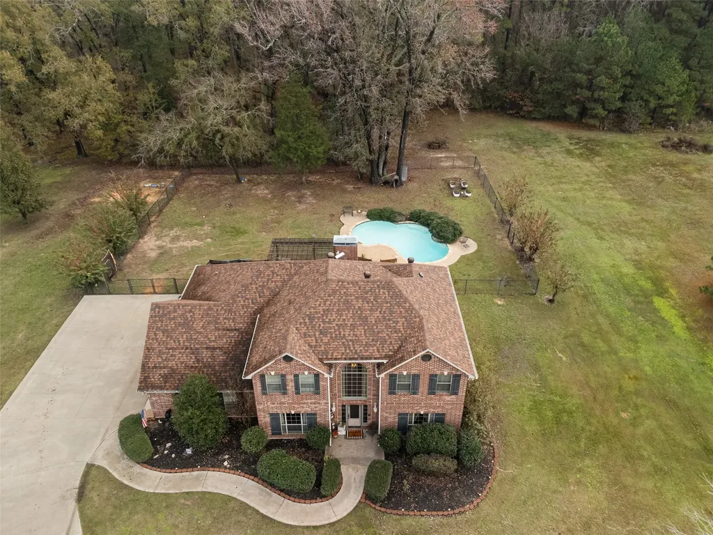 210 Whistler Hallsville TX 75650