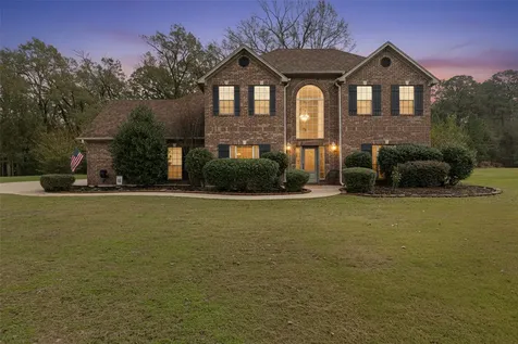 210 Whistler Hallsville TX 75650