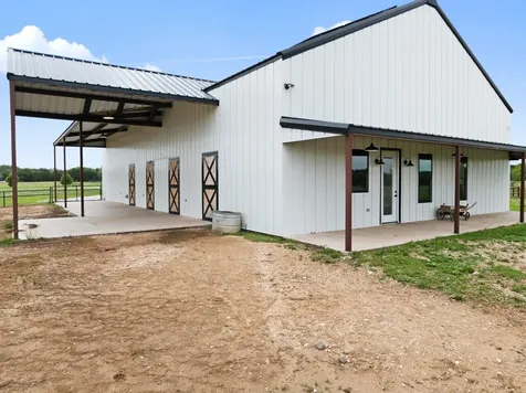2014 W Elm Mott Drive Waco TX 76705