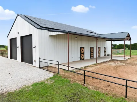 2014 W Elm Mott Drive Waco TX 76705