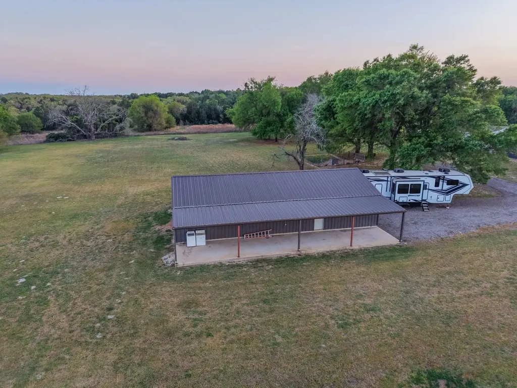 186 Fcr Teague TX 75860