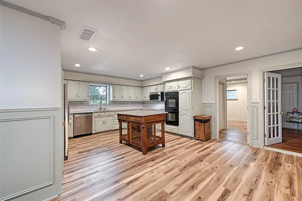 18692 County Road 334 Quinlan TX 75474