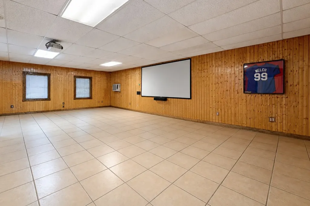 18692 County Road 334 Quinlan TX 75474