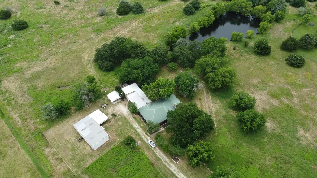 18692 County Road 334 Quinlan TX 75474