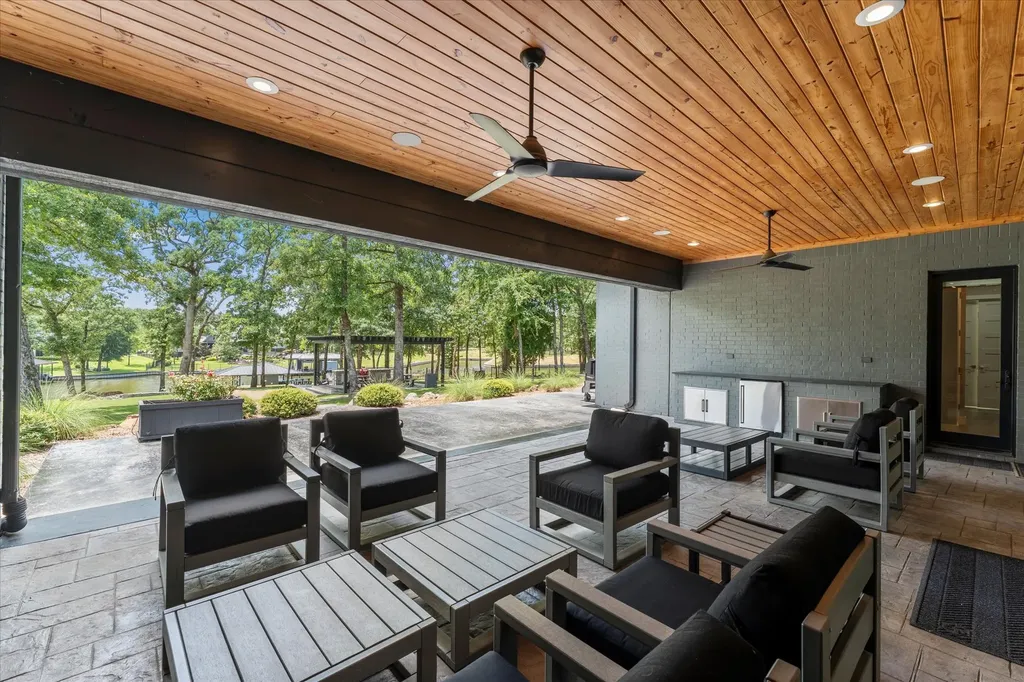 207 Sandpiper Drive Mabank TX 75156